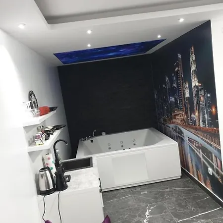 Apartman Apartman 2 S V Istocno Sarajevo Lukavica Sa Jacuzzi Lux Spa Hilandarska Centar *