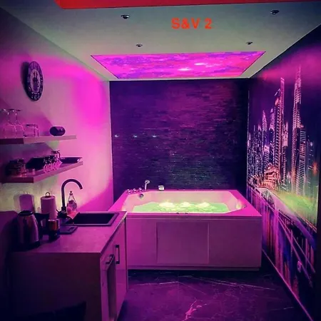 Apartman Apartman 2 S V Istocno Sarajevo Lukavica Sa Jacuzzi Lux Spa Hilandarska Centar